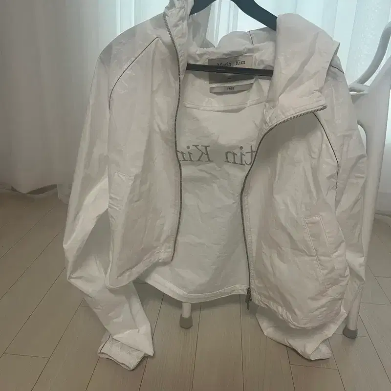 마뗑킴 마뗑 크롭 후디 코팅 점퍼 새상품 5