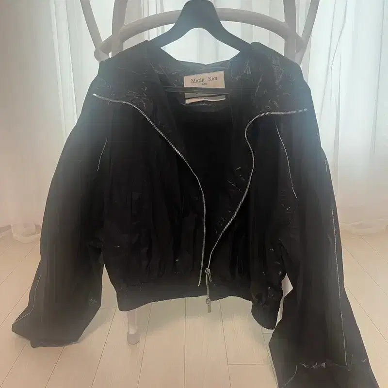 마뗑킴 코팅 크롭 블루종 블랙 새상품 5