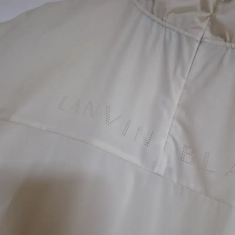 한섬2024랑방LANVIN 오버핏 블라우스66시원 8