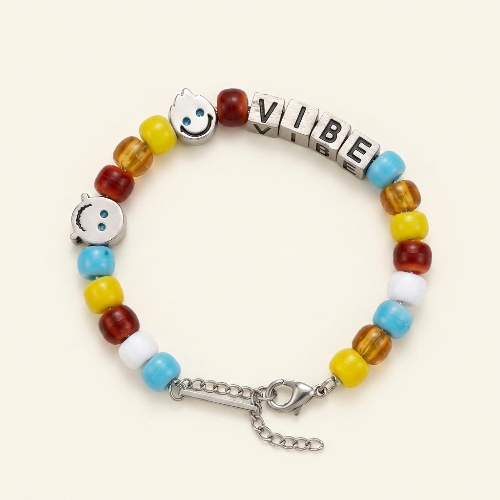 VIBE 레터링 스마일 비즈 팔찌 1
