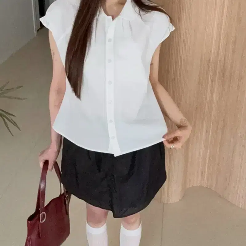 제너럴아이디어 시어서커 라운드 카라 블라우스 (새상품) 2