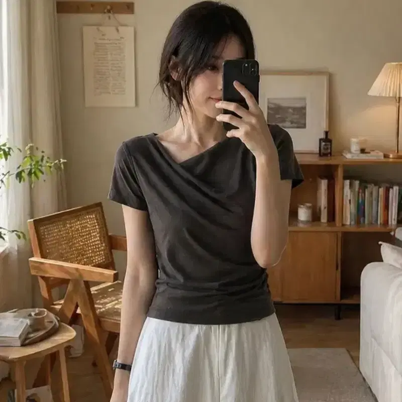 제너럴 아이디어 다크 그레이 셔링 티셔츠 4
