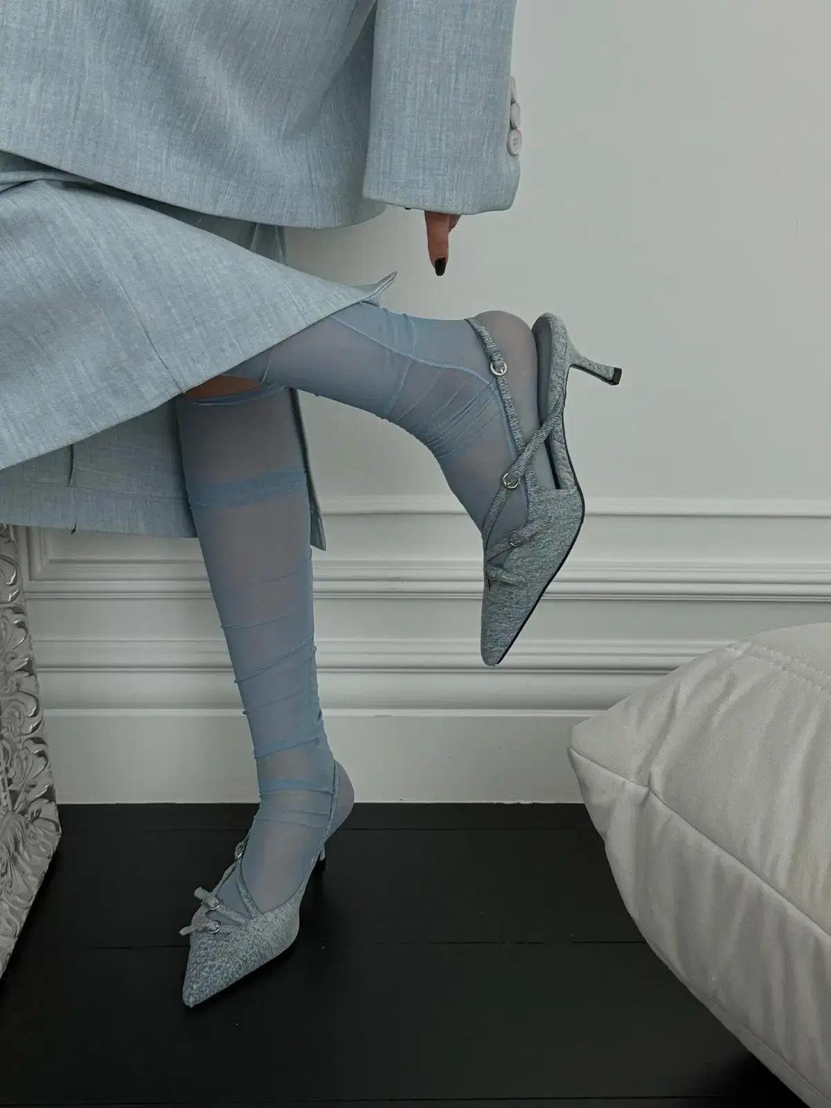 @342 블루 250-사선 슬링백 6cm 버클 스틸레토힐-새상품 5