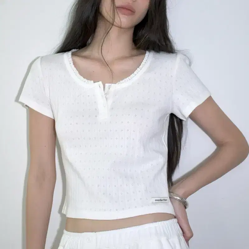 오버듀플레어 레이스 펀칭 기본 반팔티 2