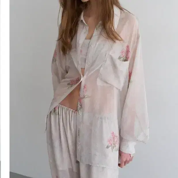 오버듀플레어 [EXCLUSIVE] VINTAGE ROSE CHIFFON SHIRT_ROSE 2