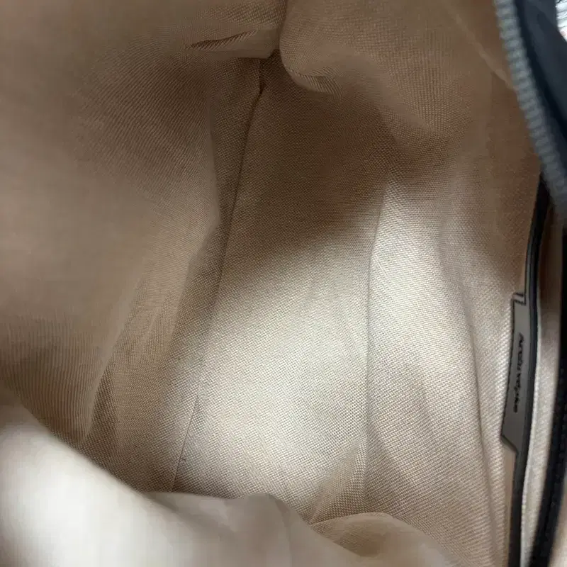 아카이브앱크 러브루나백 나일론 가방 9