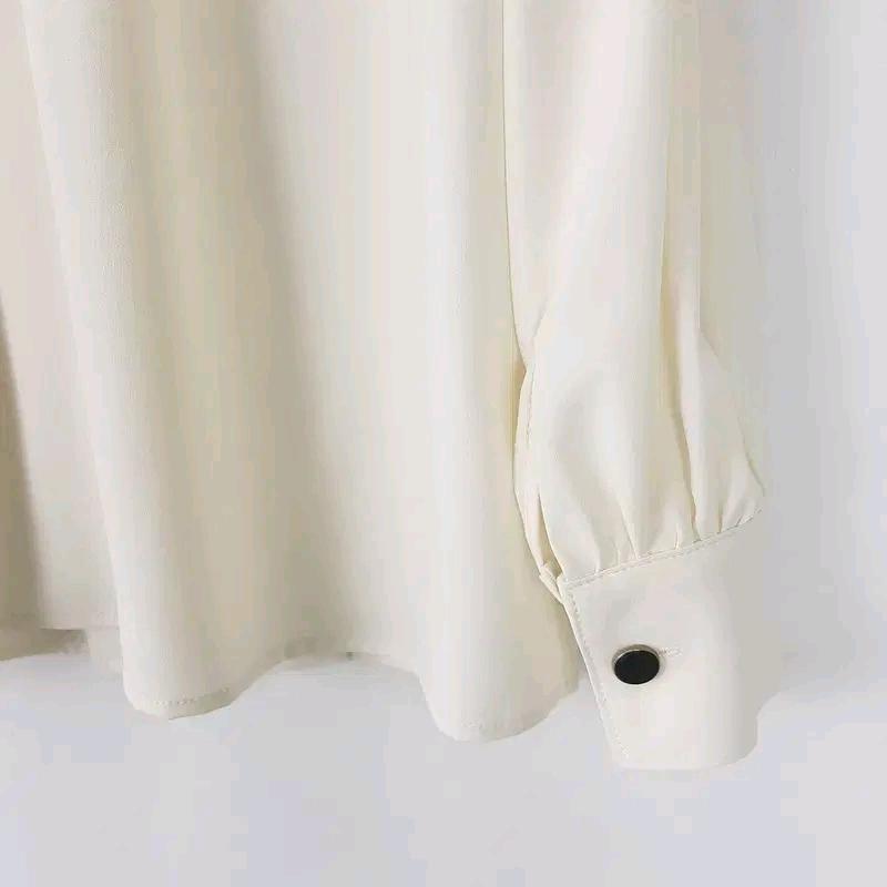 NOUVE 오픈넥 블라우스S 5