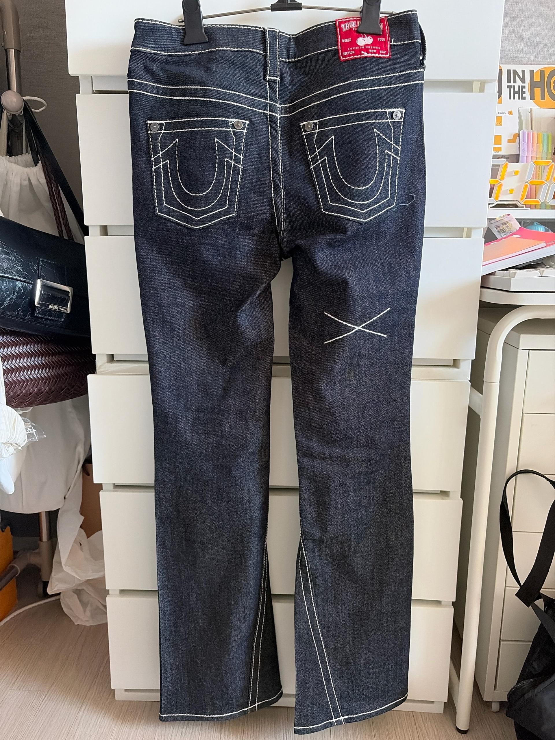 트루릴리전 빅스티치 다크데님 청바지(STITCH POINT BOOTS CUT DENIM) 6