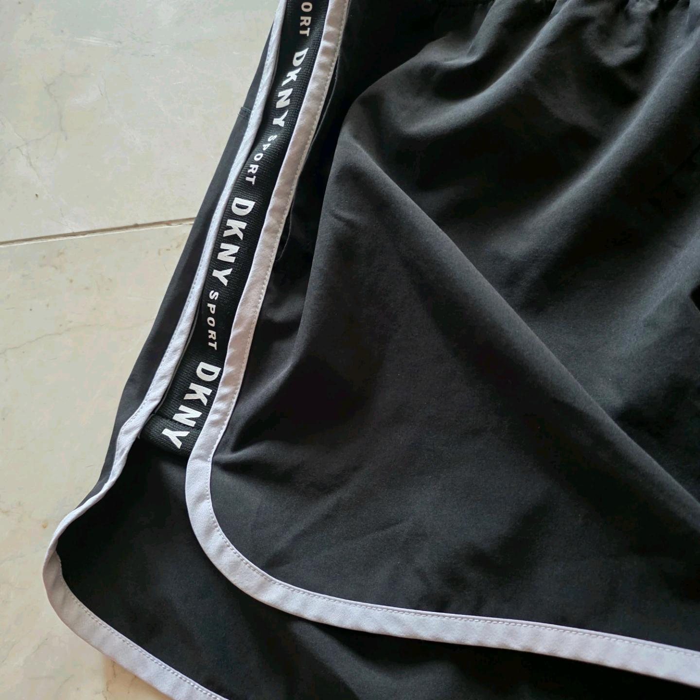 DKNY SPORT 블랙 돌핀팬츠 L 3