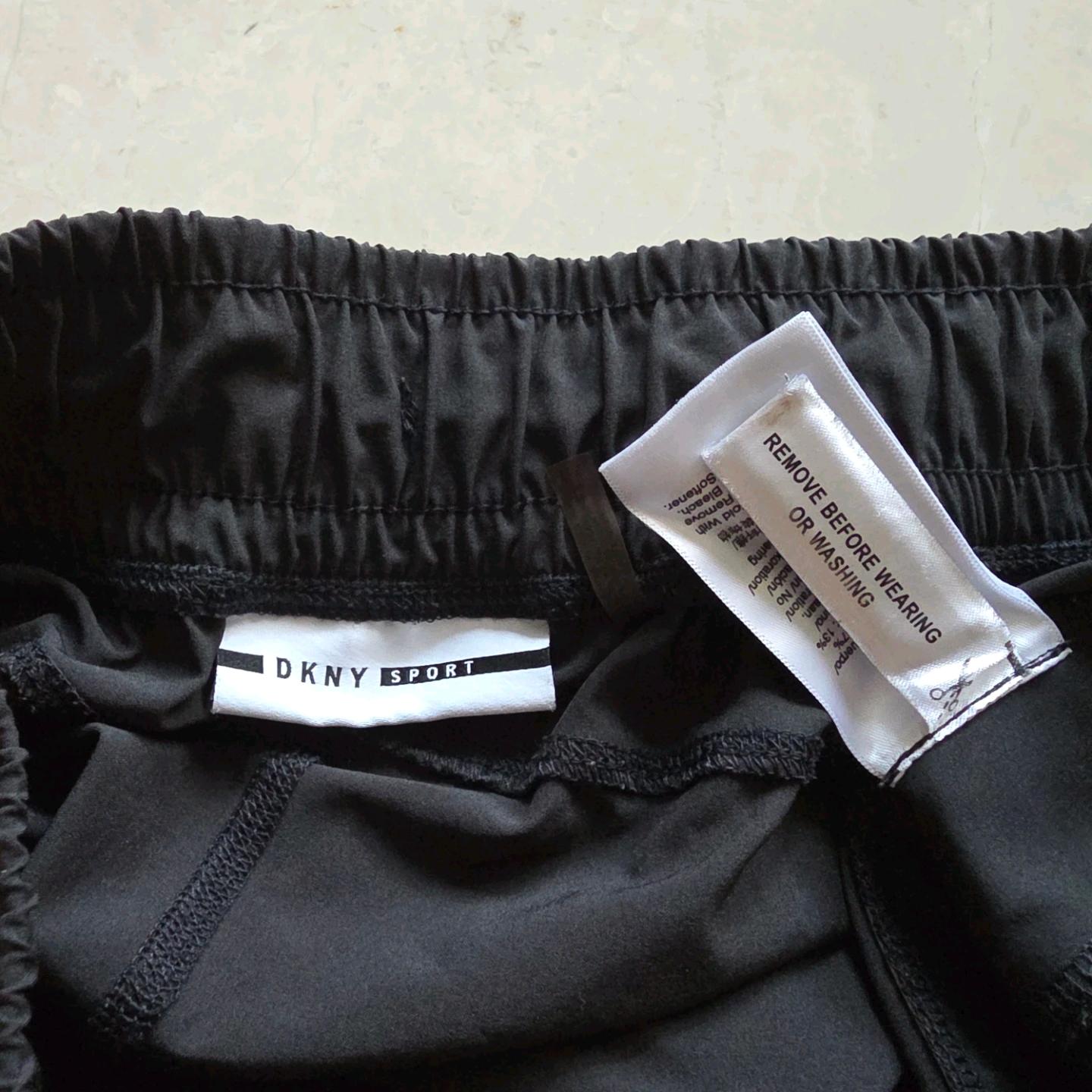 DKNY SPORT 블랙 돌핀팬츠 L 4