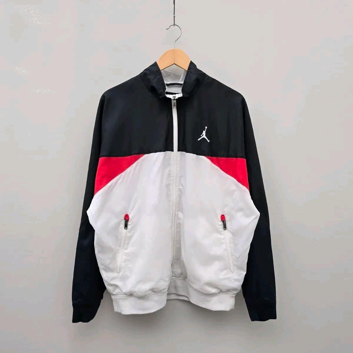 나이키(NIKE)AIR 조던 레거시 바람막이 자켓  (CZ1159-010) 2