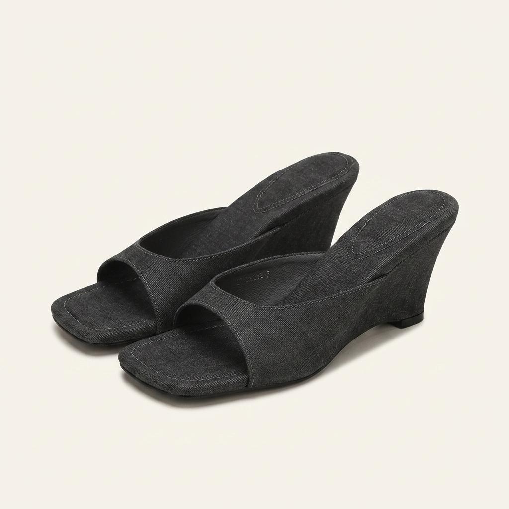 @9534 블랙 250 빈티지 물나염 7.5cm 웨지 샌들-새상품 1