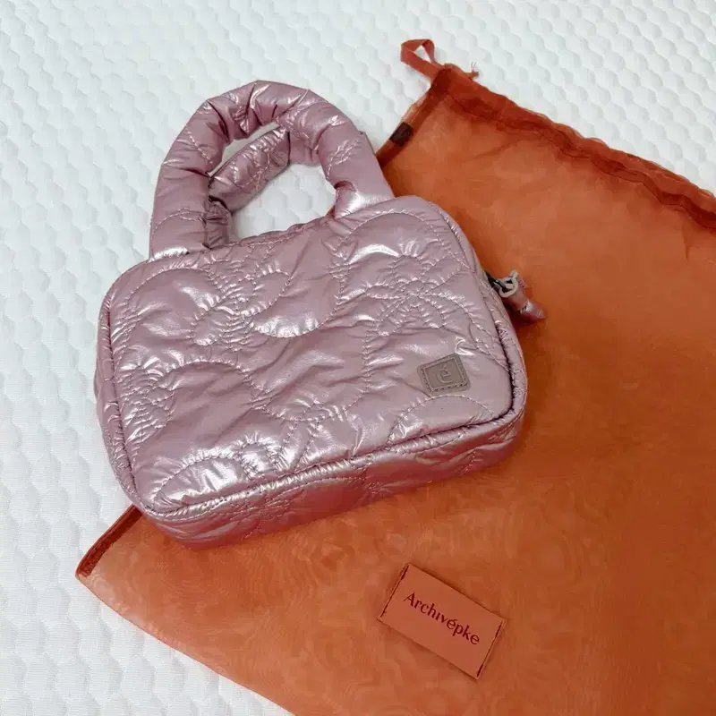 아카이브앱크 퍼피 미니 백 샤인핑크 1회 사용 3
