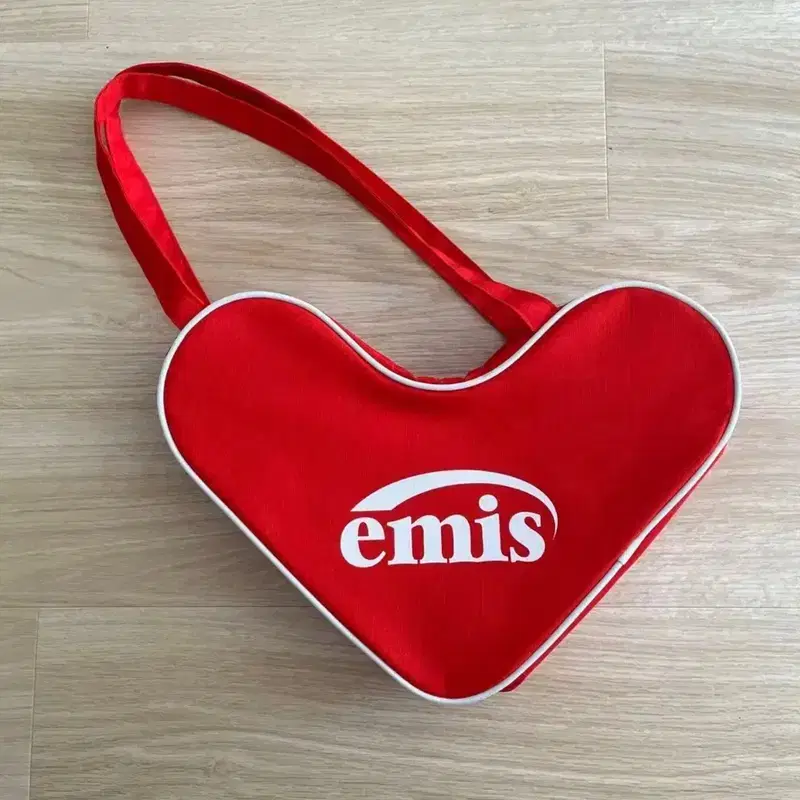Emis 하트 숄더백 레드 9