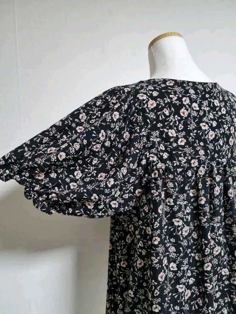 BL330플라워 패턴 블랙 반팔 블라우스 6