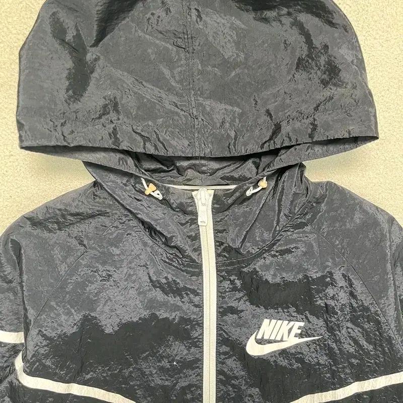 NIKE 에어로쉴드 윈드러너 자켓 블랙 S 3