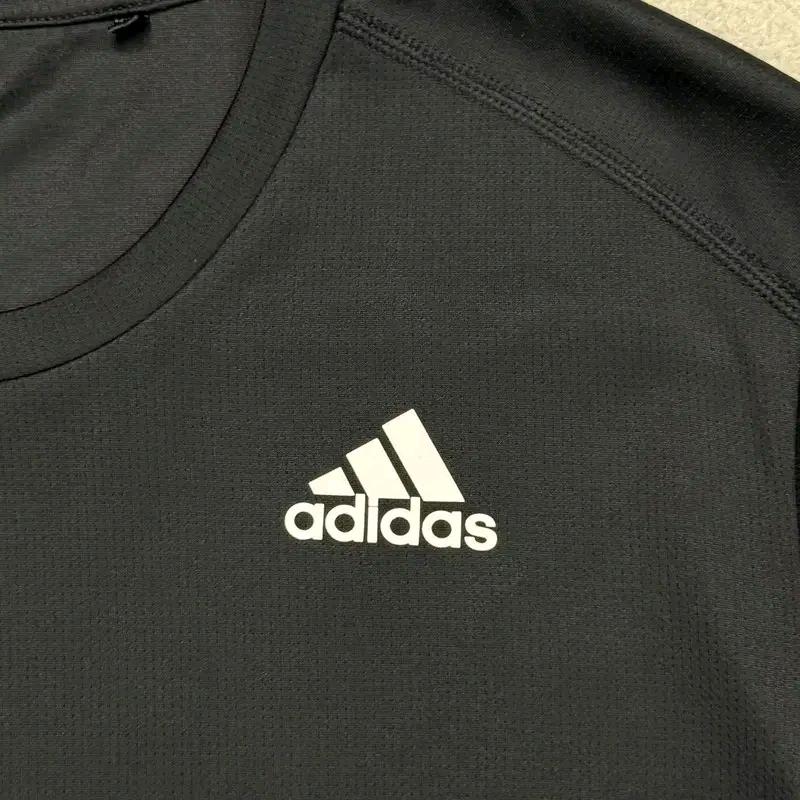 ADIDAS 에어로 레디 런잇 반팔 티 M 3