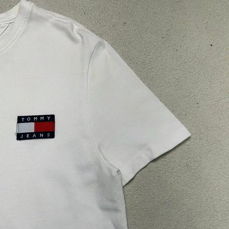 TOMMY JEANS 로고 반팔티 화이트 S 4