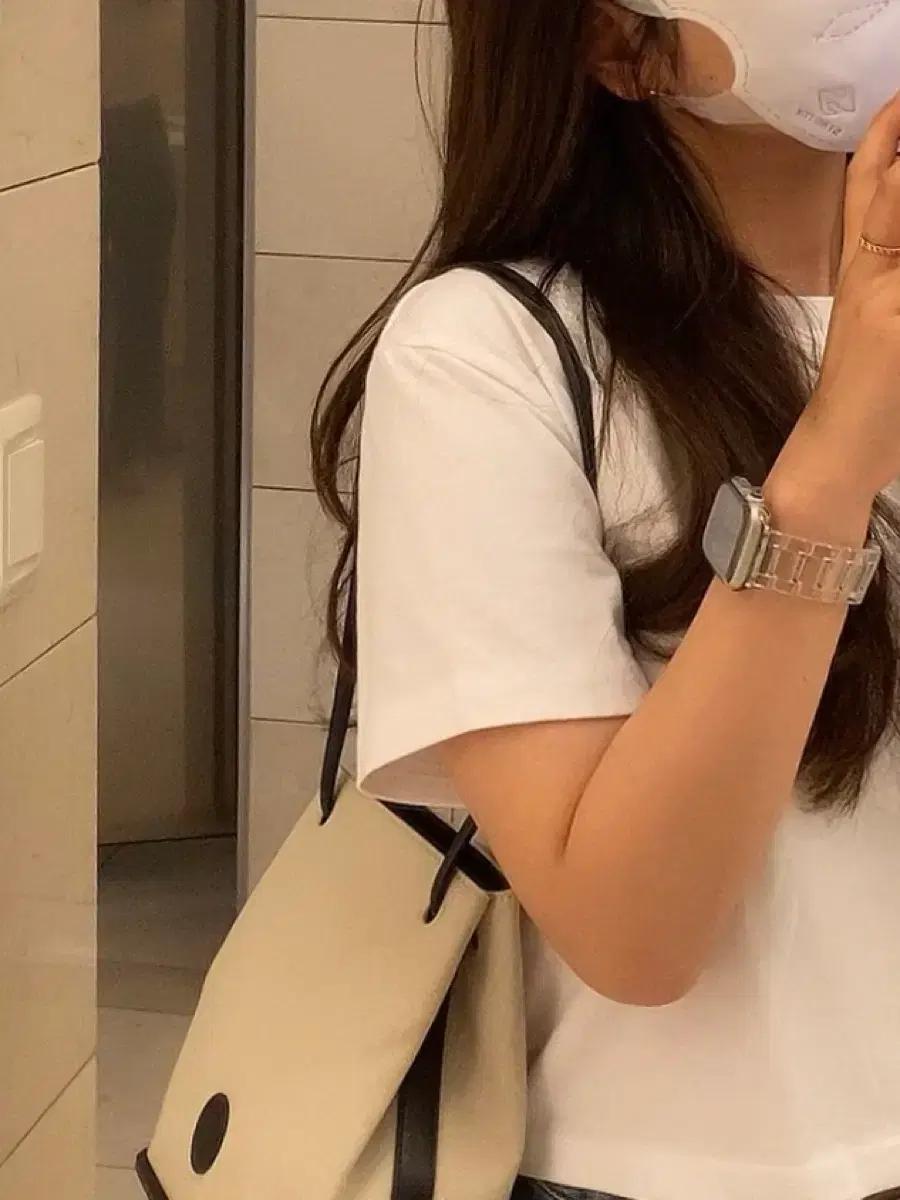 르아보네 베네백 블랙 캔버스 아이보리 8