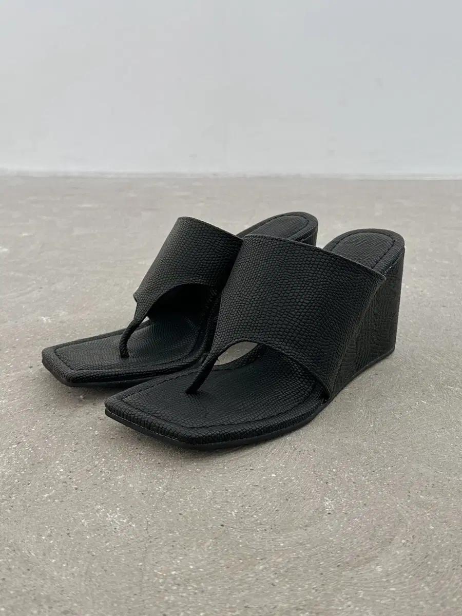 @9474 화이트 230 웨지 뮬 8cm 쪼리 샌들-새상품 13