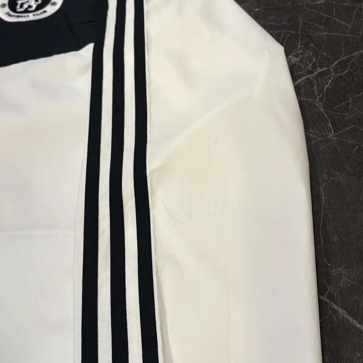 XL 아디다스 첼시 FC 화이트 블랙 배색 바람막이 7