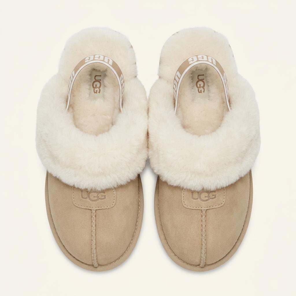 UGG 어그 로고 스트랩 양털 슬리퍼 베이지