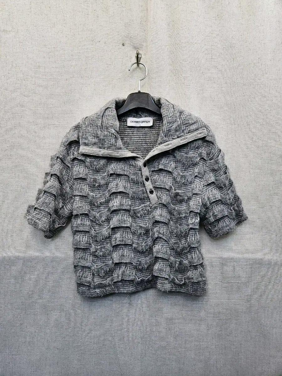 DERBY UPPER 그레이 니트 반팔티 (356 2