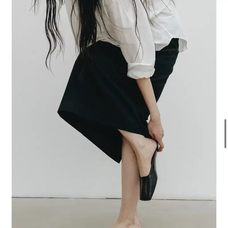 아뜰리에 드 루멘 스퀘어 뮬 250 4