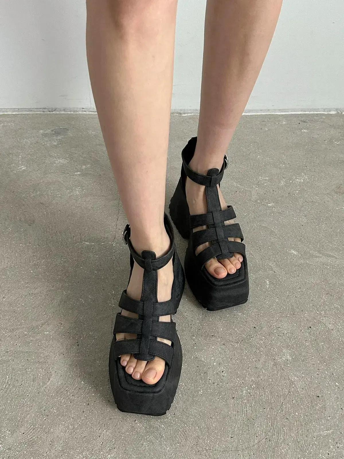 @349 블루 225-드라이빙 점보 통굽 8.5cm 글래디 샌들-새상품 11