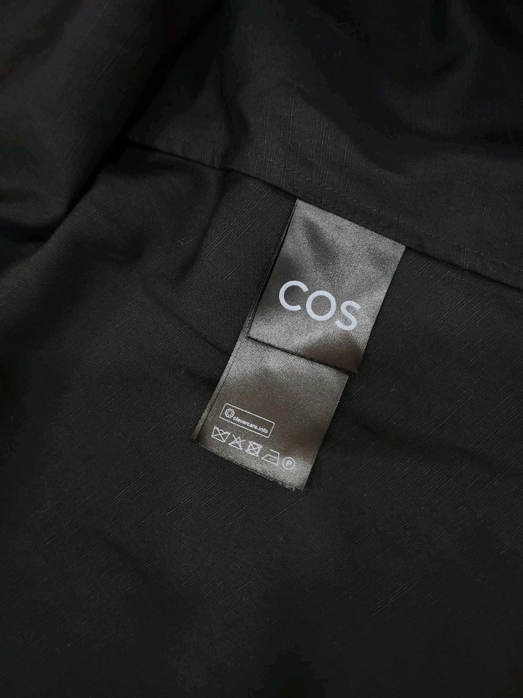 COS 민소매 린넨  블라우스 6
