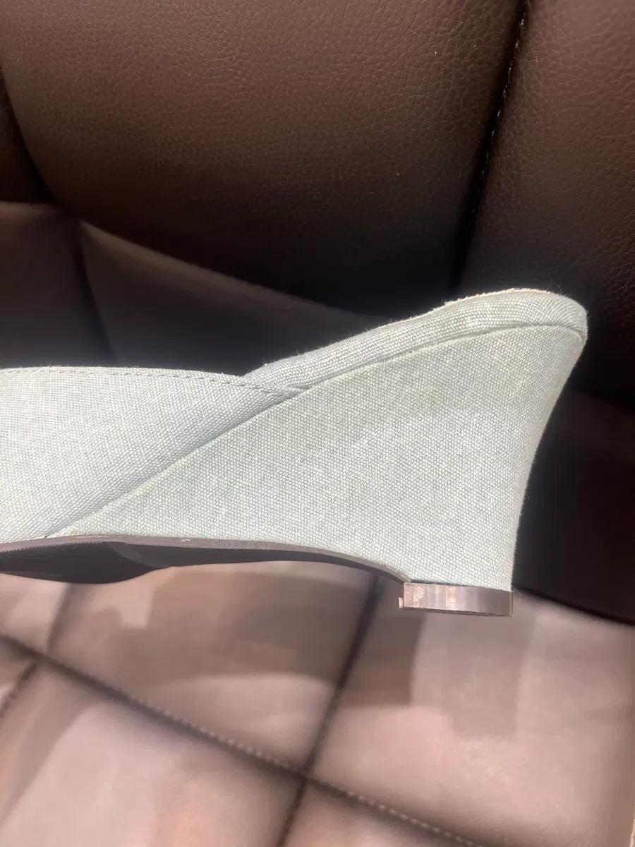 #1148 블루 235-빈티지 물나염 7.5cm 웨지 샌들 12
