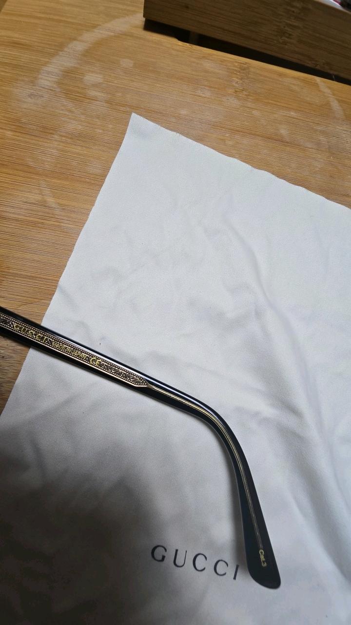 구찌 블랙 로고 선글라스 7