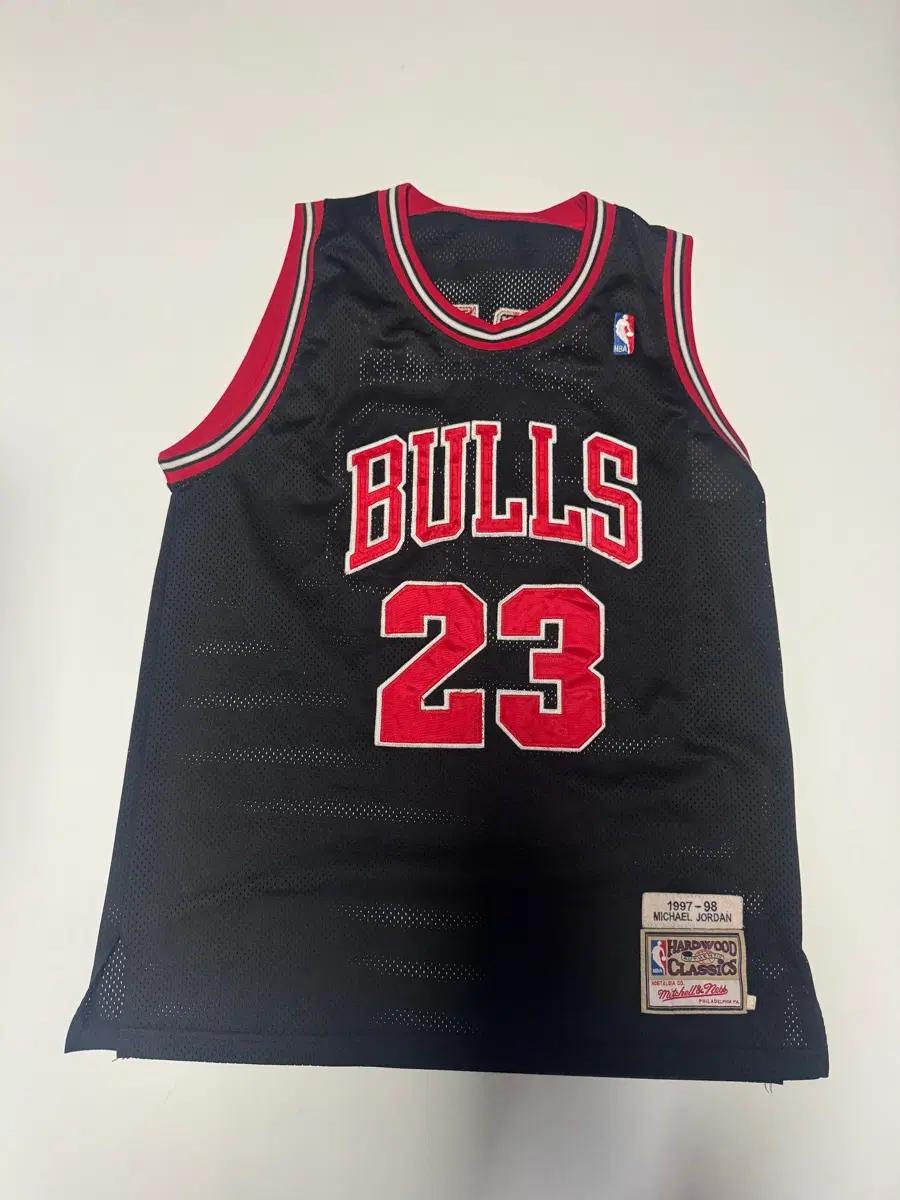 미첼앤네스 NBA 시카고 불스 마이클 조던 슬리브리스 티셔츠 XL 2