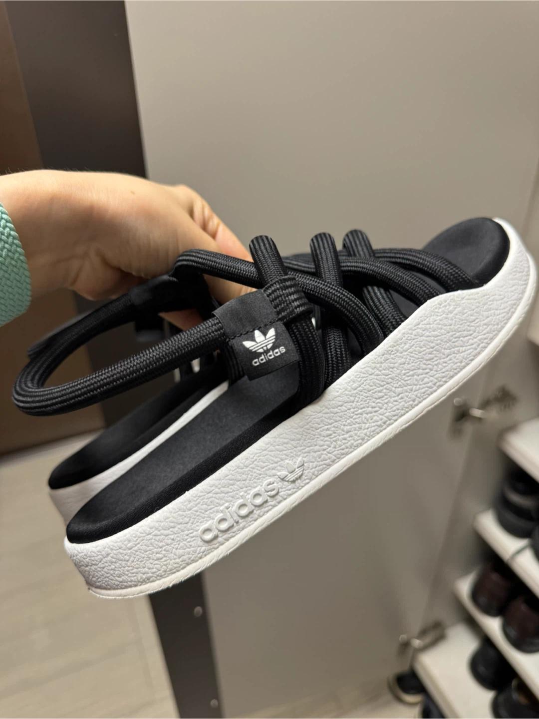 아디다스 아딜렛 노다 샌들 블랙 3