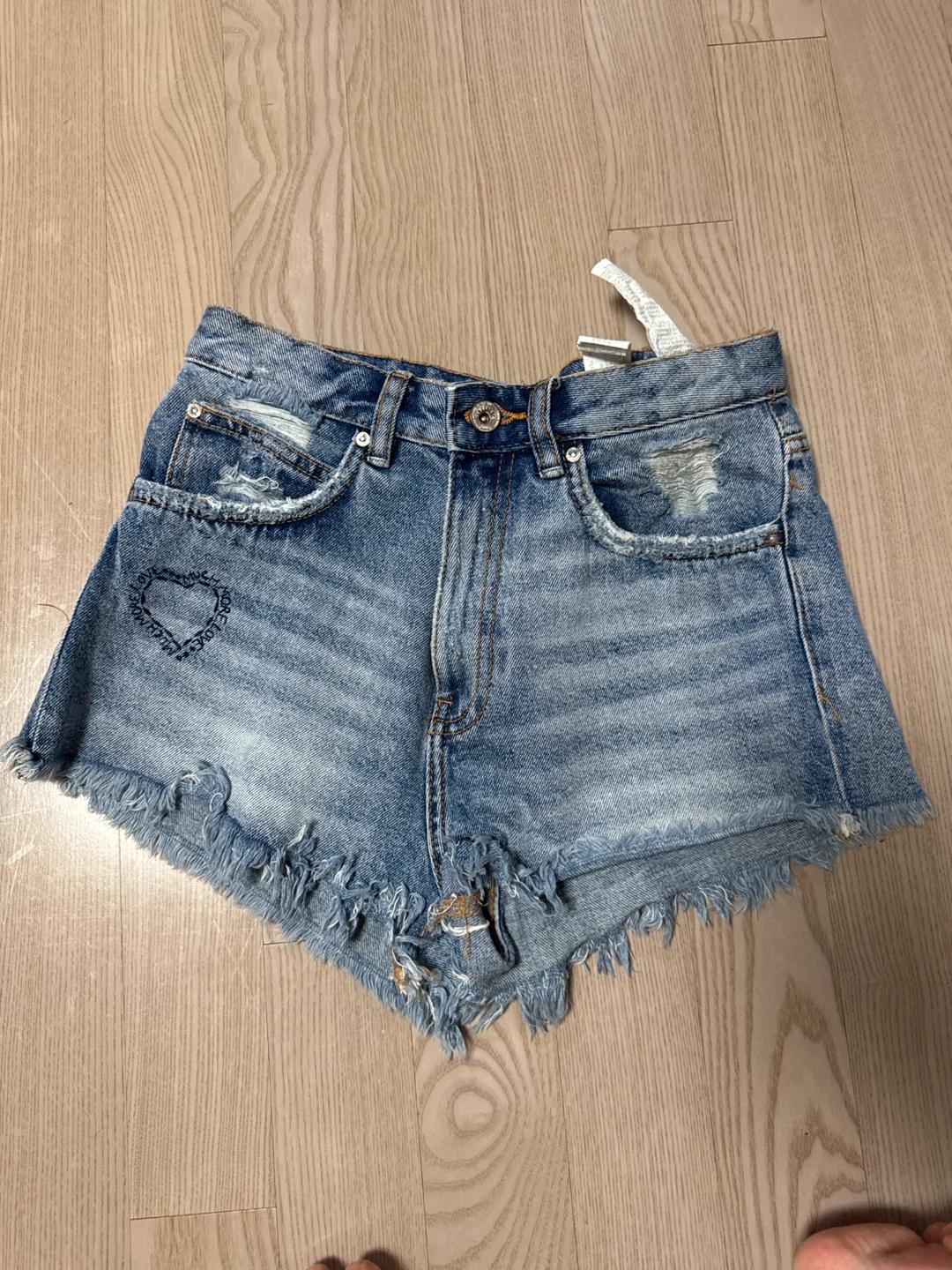 ZARA 데님 숏팬츠 2