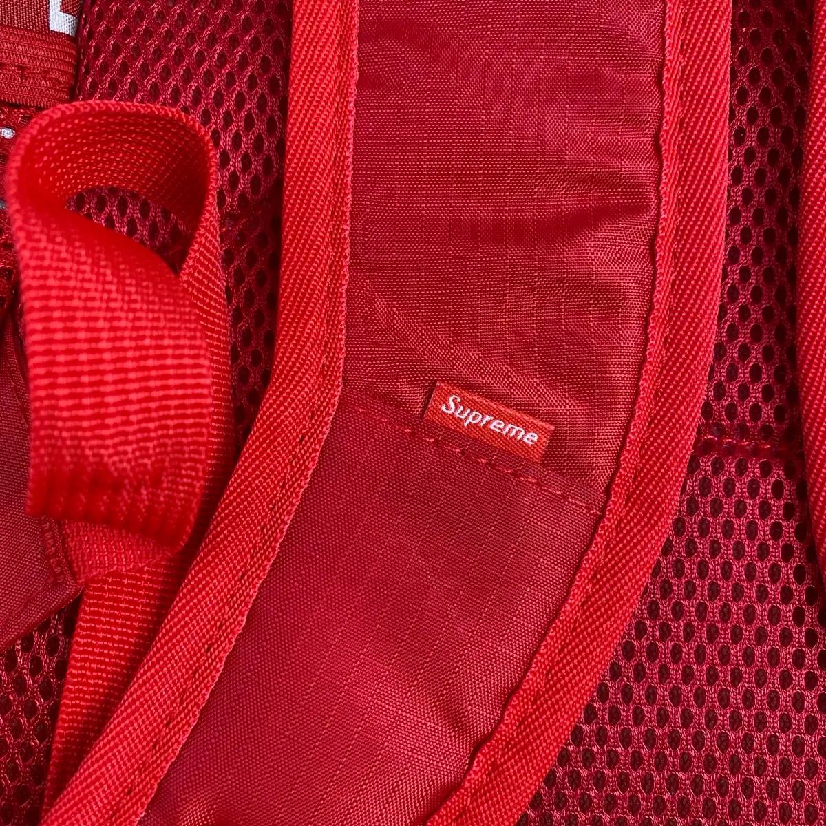 슈프림 16 f/w 리플렉티브 백 팩 6