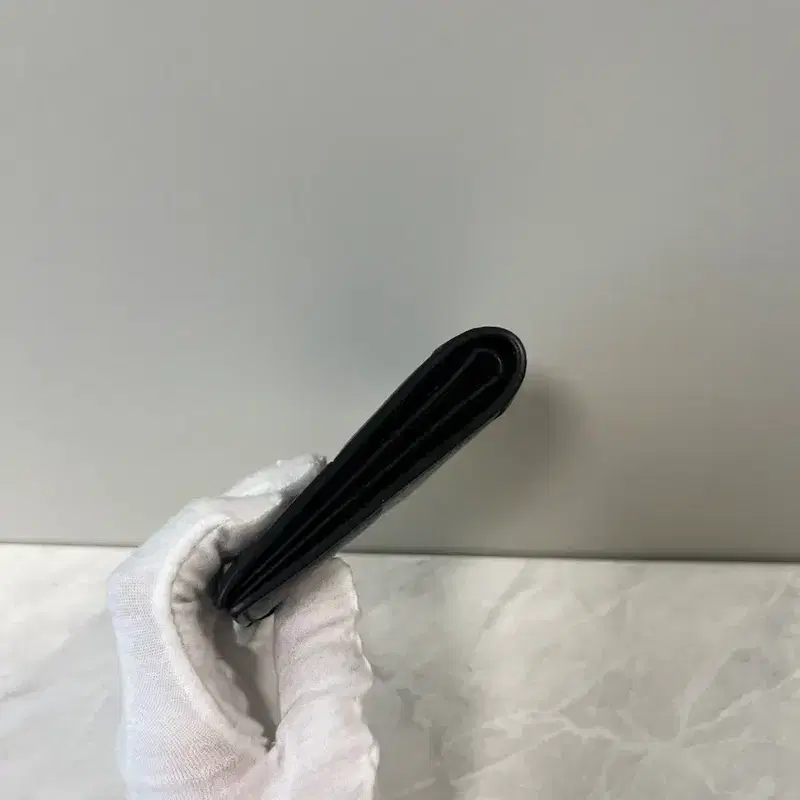보테가베네타 맥시 반지갑 5