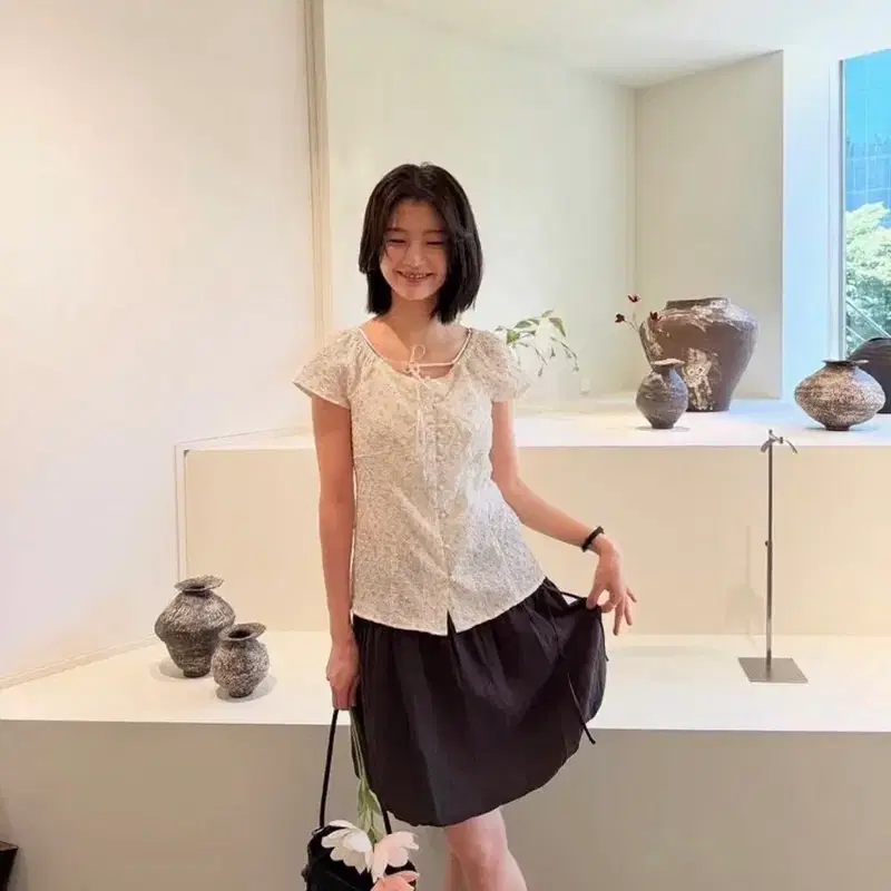 [루에브르] 시어커서 슬림 블라우스_cream 4