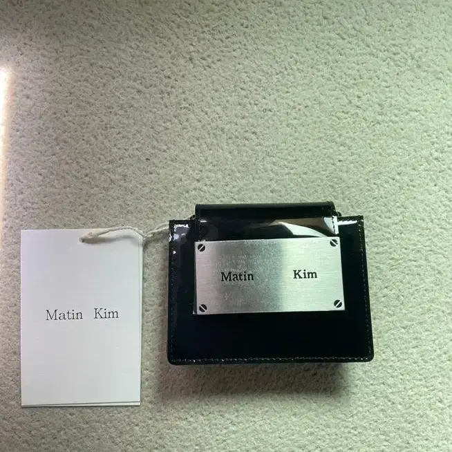 마뗑킴 아코디언 젤리 미니백 블랙 새상품 판매합니다. 2