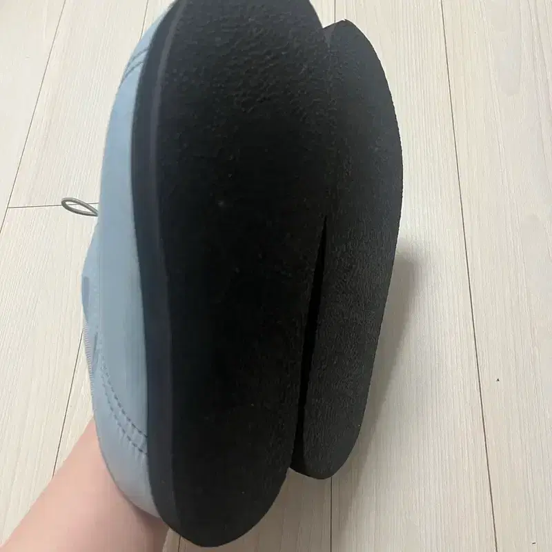 마뗑킴 패디드 라운드 블로퍼 뮬 7
