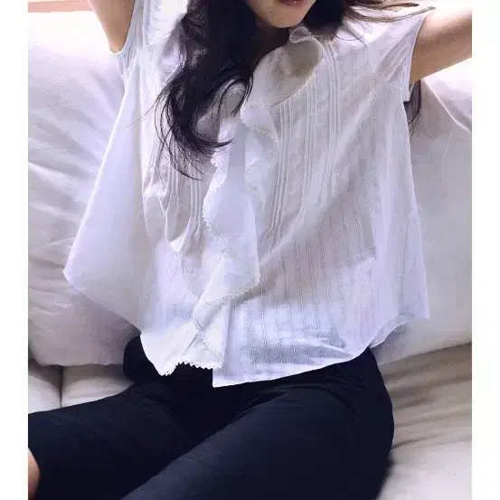 망고매니플리즈 . 프릴블라우스 화이트 3