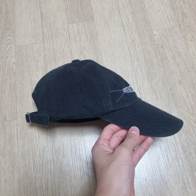 아비에무아 빈티지 워시드 크로스 스티치 캡 블랙 5