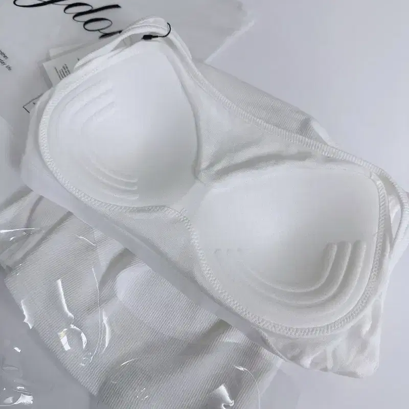 (새상품) 몽돌 스퀘어넥 캡내장나시 브라탑 민소매 화이트 7