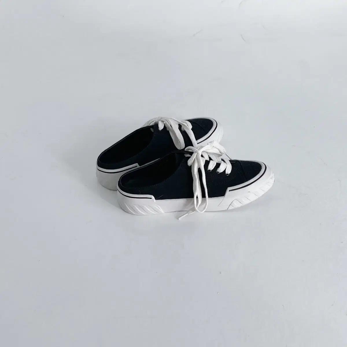 #181 블랙 235-블로퍼 3cm 스니커즈-새상품 3