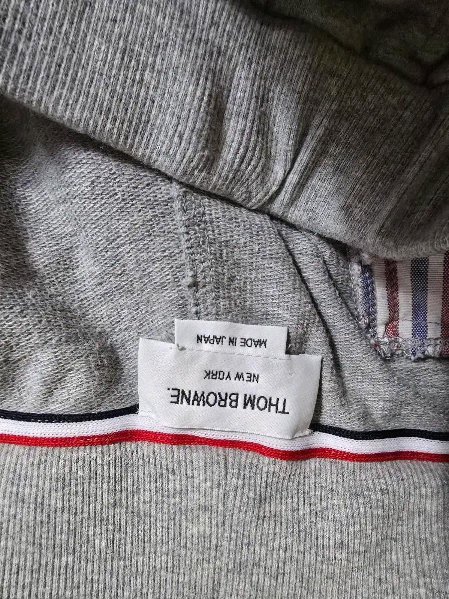 THOM BROWNE 4-BAR 스웨트 반바지 5