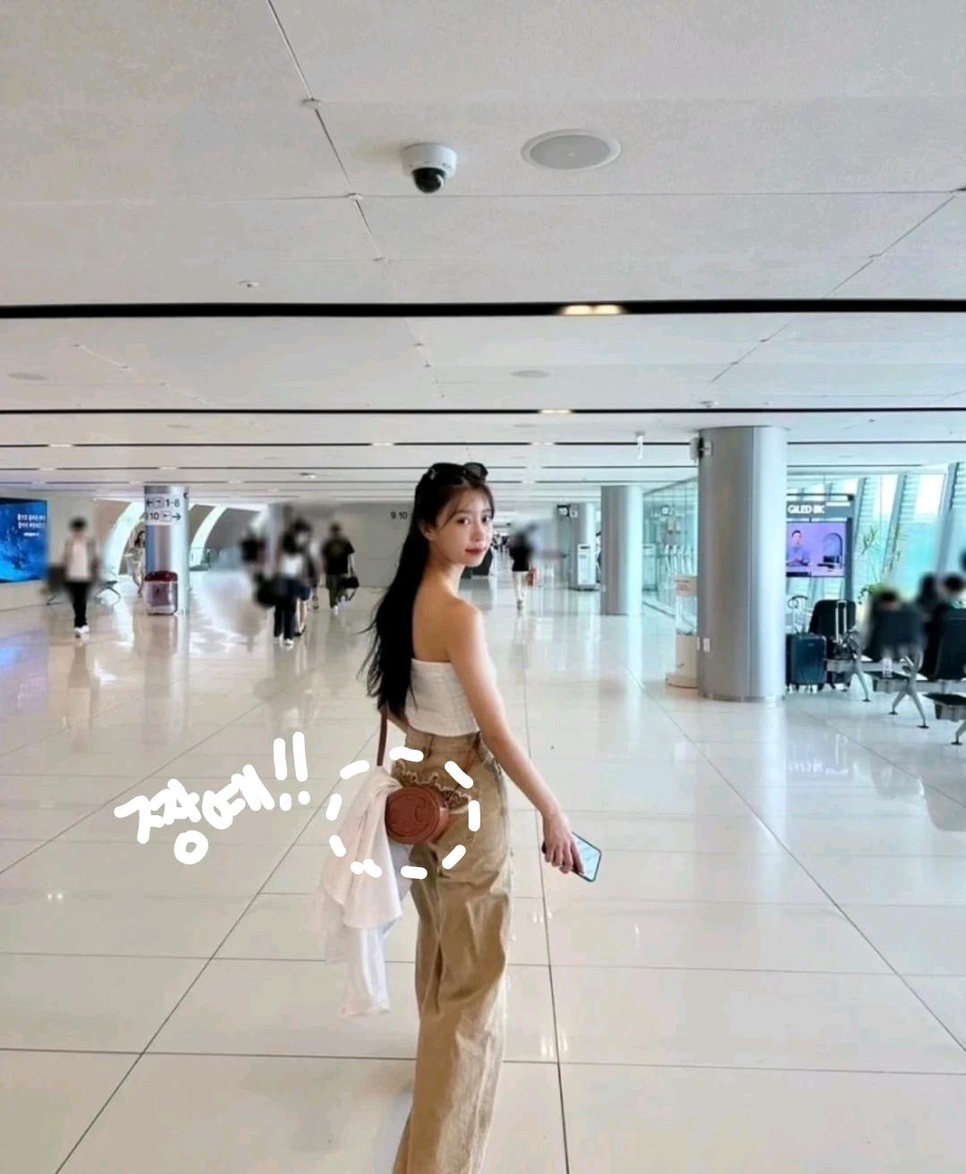CELINE 셀린 오벌백 라지 사이즈 4