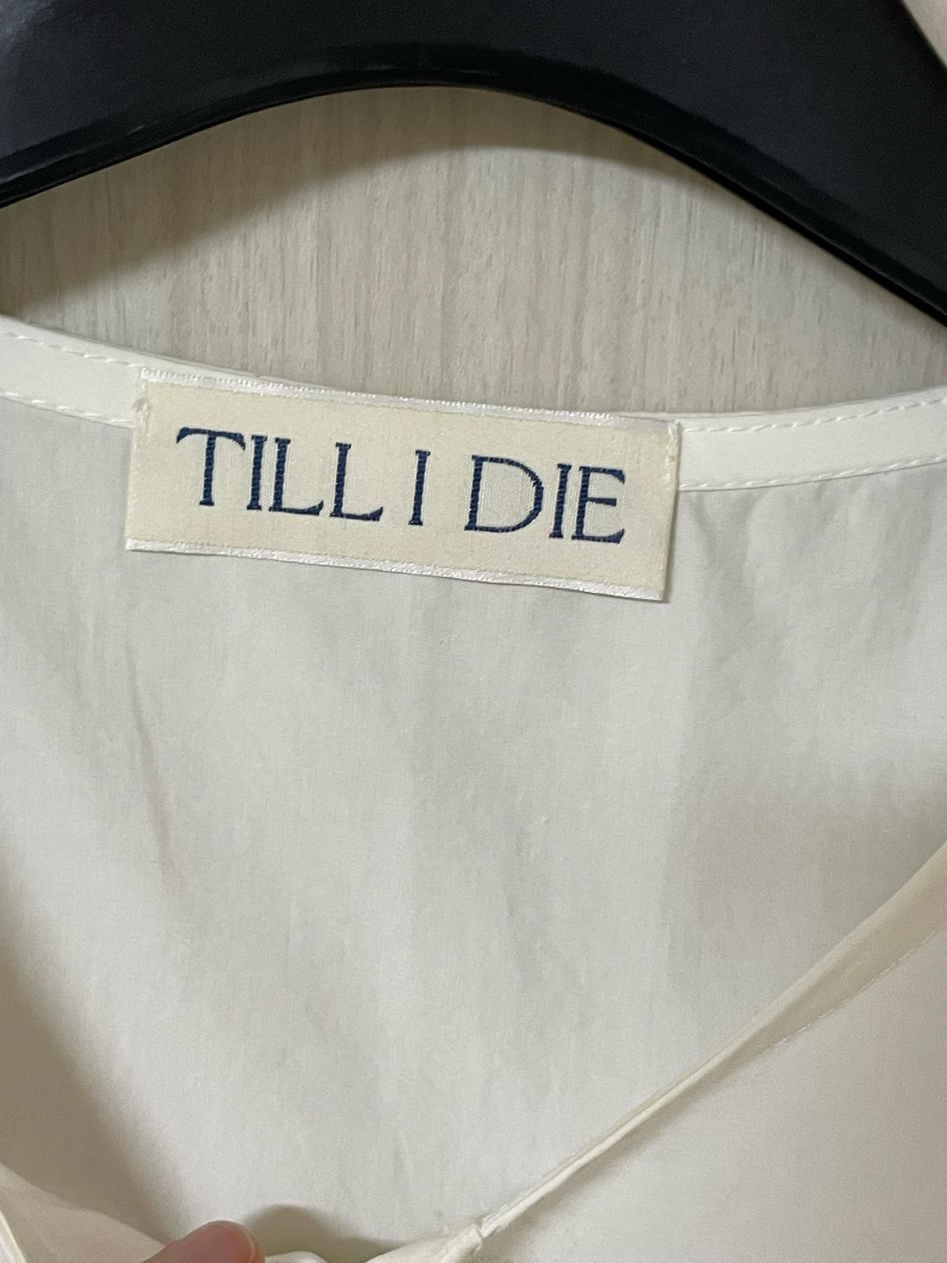 TILL I DIE 틸아이다이 코튼 플레어 블라우스 화이트 9