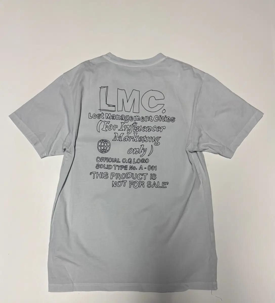 LMC 엘엠씨 25년도 뒷 스펠로고 반팔 티셔츠 M ~ L 라이트그레이 2