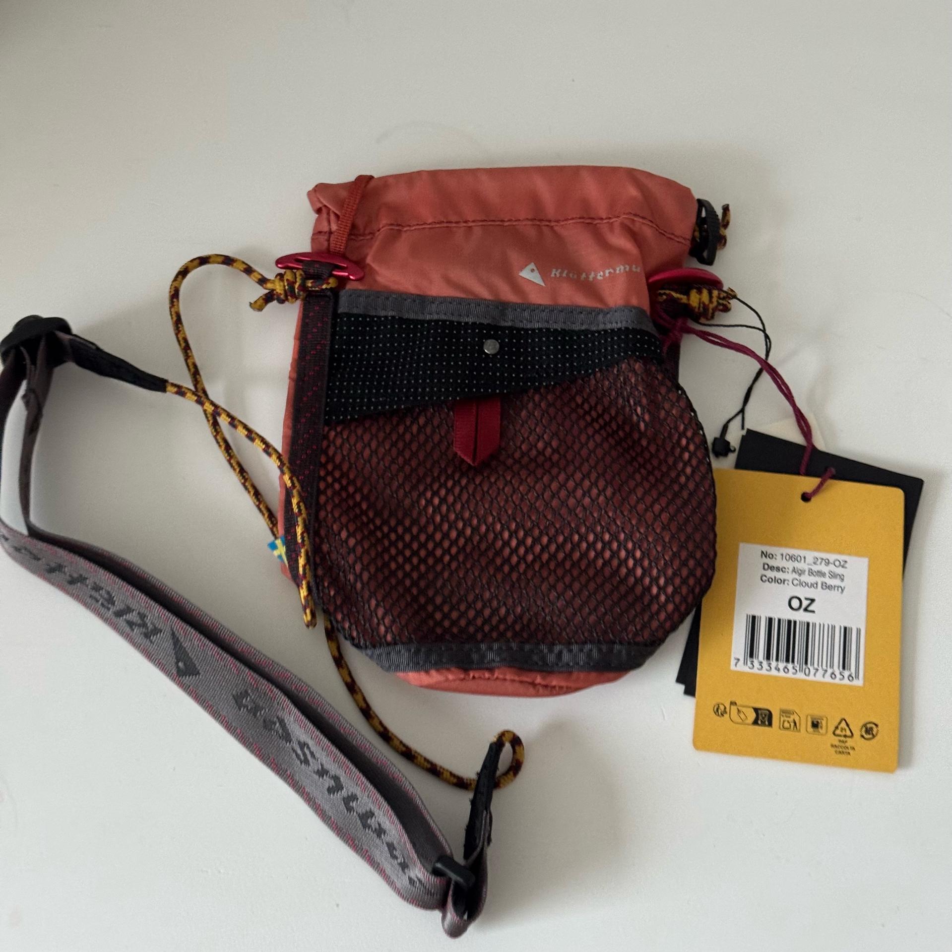 알기르 보틀 실링 백 (Algir Bottle Sling) 2