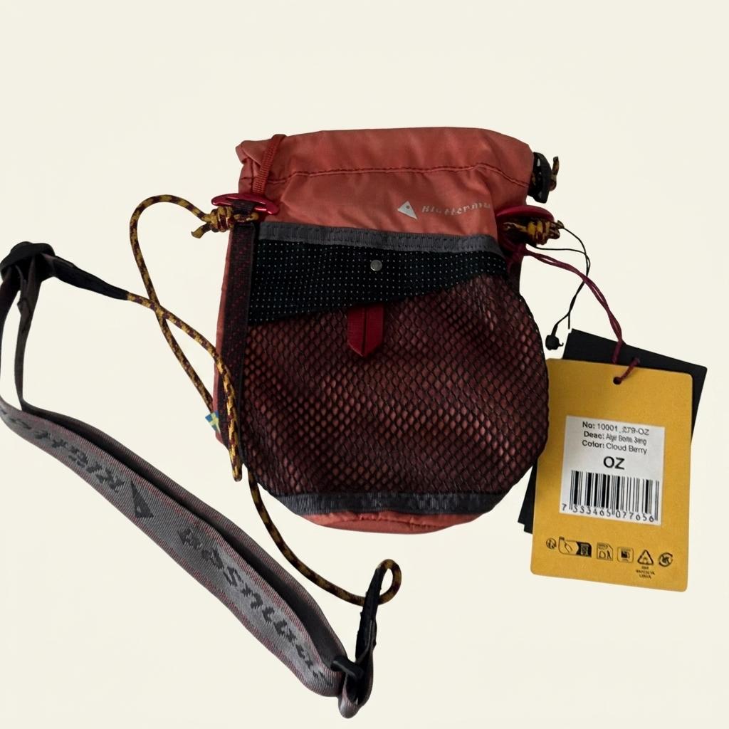 알기르 보틀 실링 백 (Algir Bottle Sling)